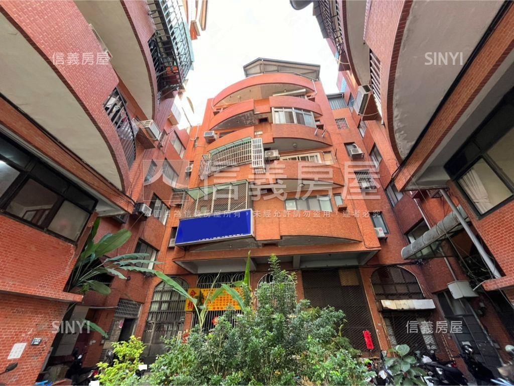 近文心崇德捷運站三房美寓房屋室內格局與周邊環境