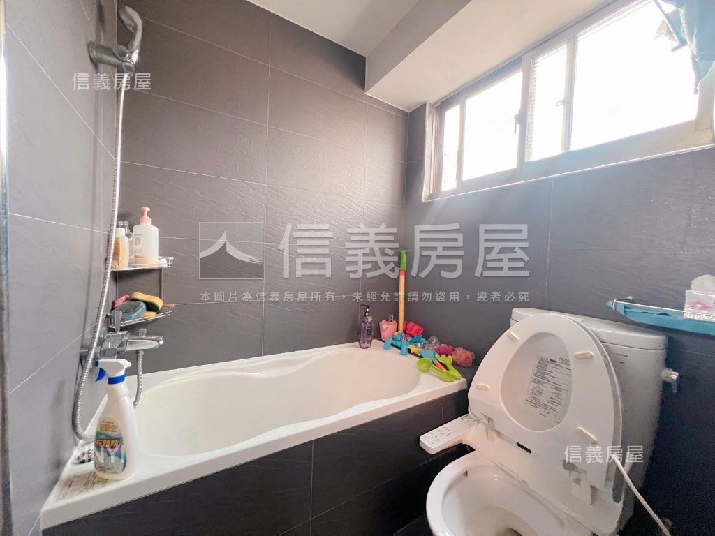 福德一路。高樓４房帶車位房屋室內格局與周邊環境