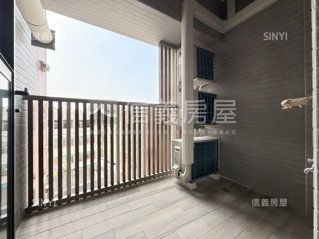 楠梓台積電輕屋齡三房平車房屋室內格局與周邊環境