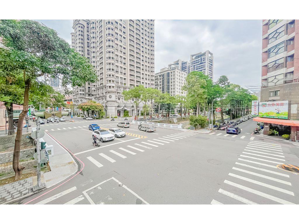 熊貓麗晶面寬約八米金店房屋室內格局與周邊環境