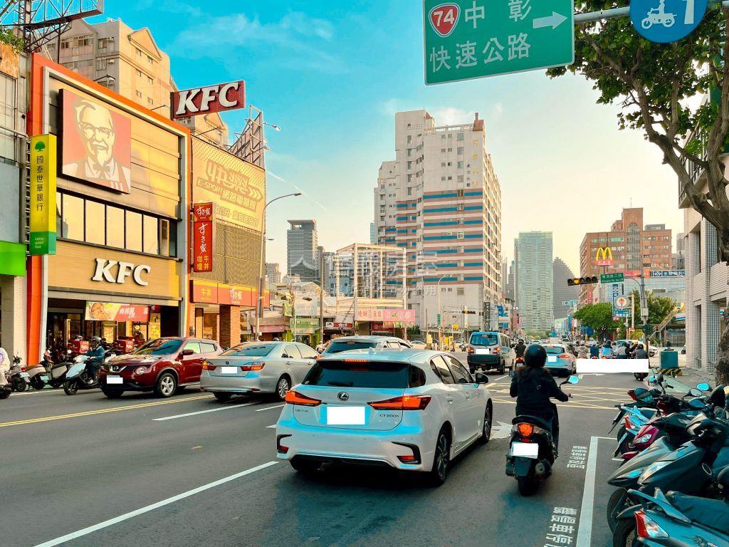熊貓麗晶面寬約八米金店房屋室內格局與周邊環境