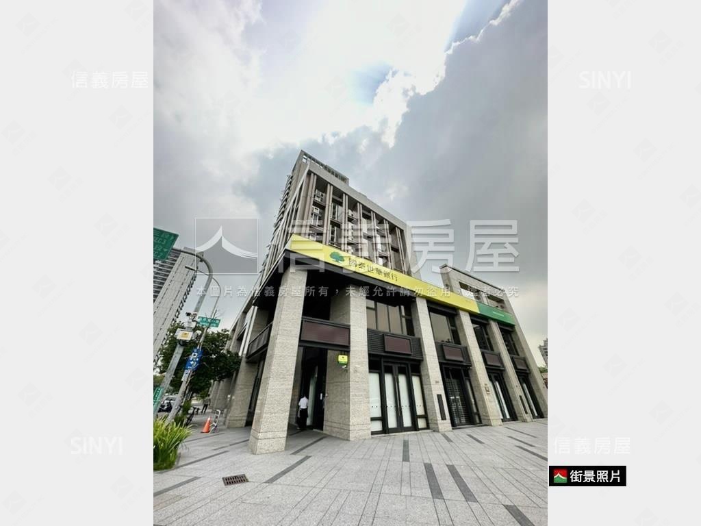專任。近漢神百貨金店面房屋室內格局與周邊環境