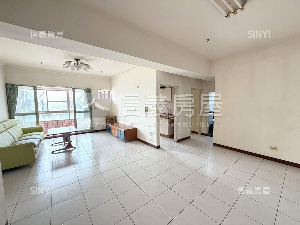 陽明採光高樓４房雙車位房屋室內格局與周邊環境