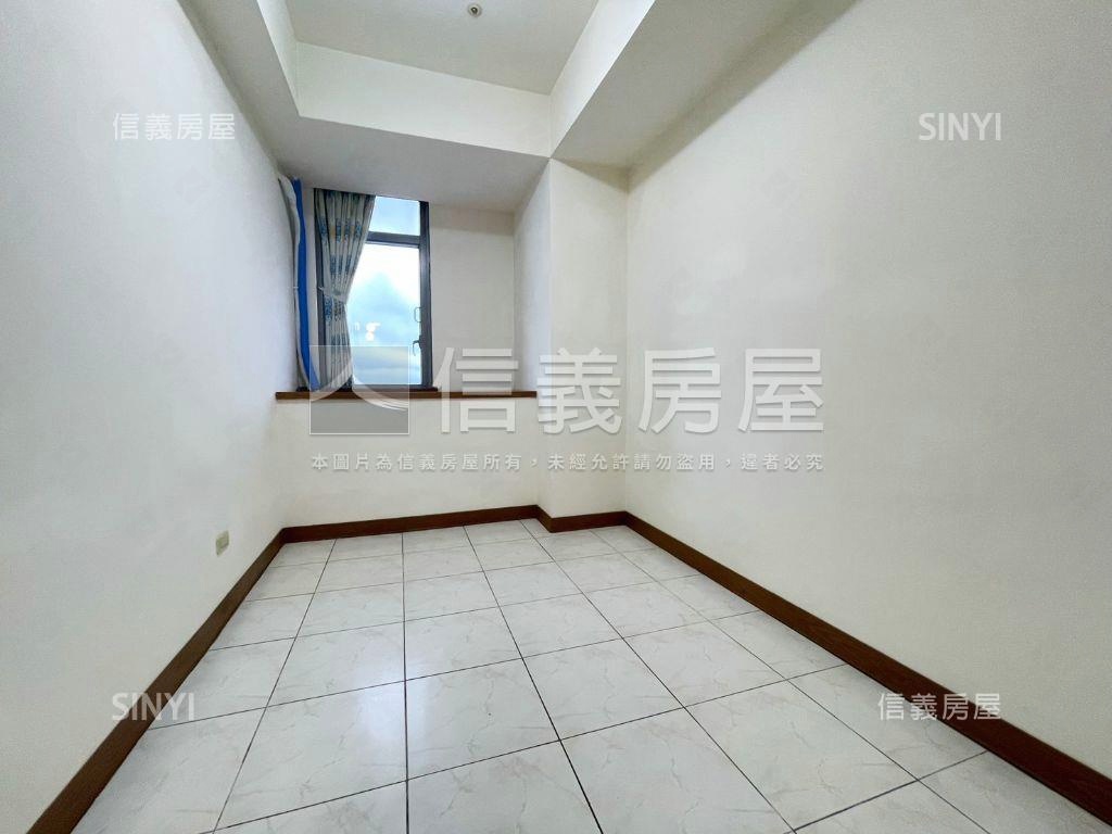 天空之城二房帶車位房屋室內格局與周邊環境