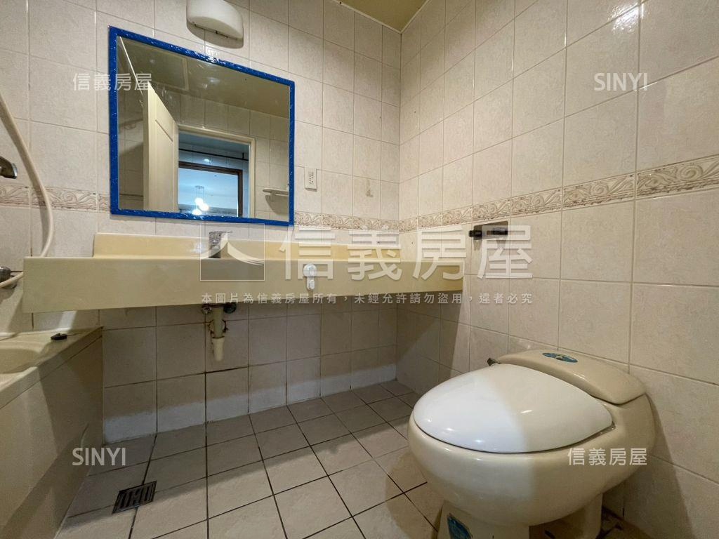 天空之城二房帶車位房屋室內格局與周邊環境