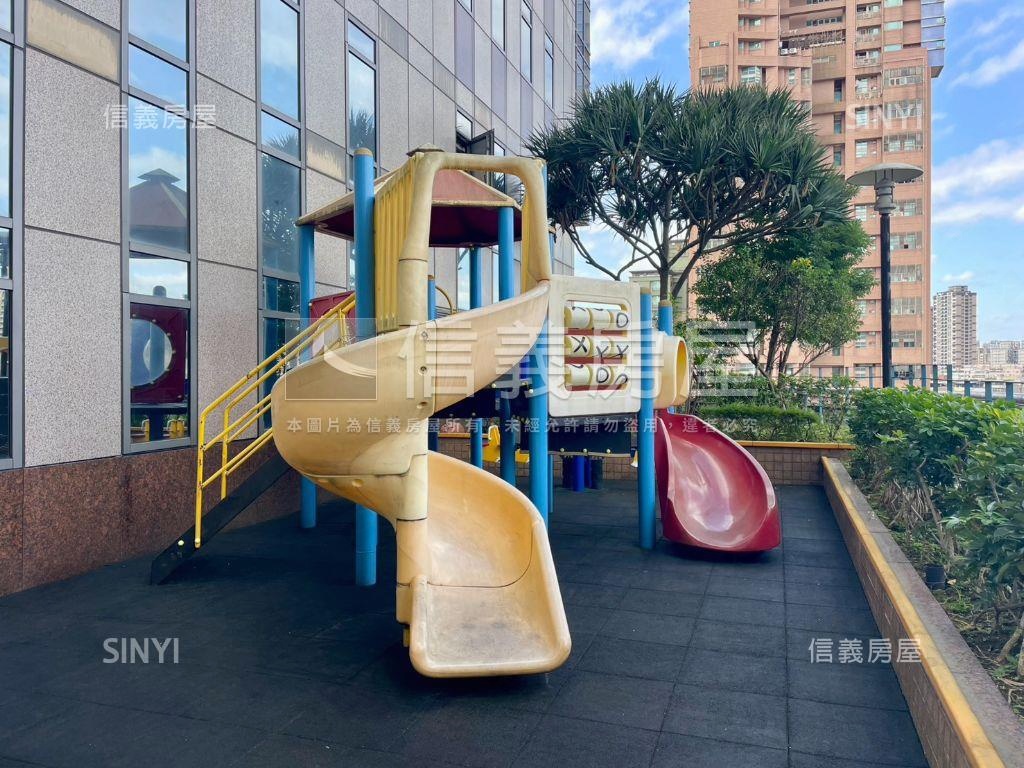 天空之城二房帶車位房屋室內格局與周邊環境