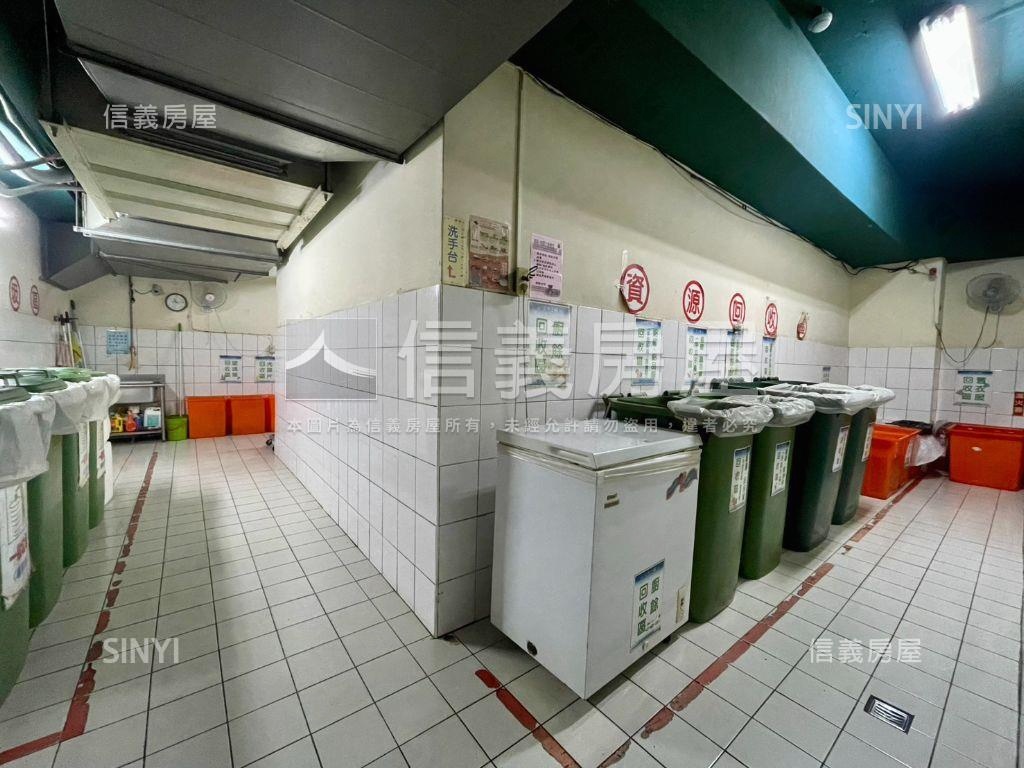 天空之城二房帶車位房屋室內格局與周邊環境