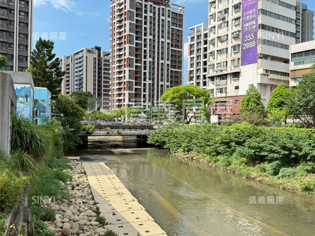 近小檜溪質感森活三房車位房屋室內格局與周邊環境