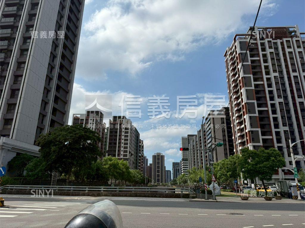 近小檜溪質感森活三房車位房屋室內格局與周邊環境