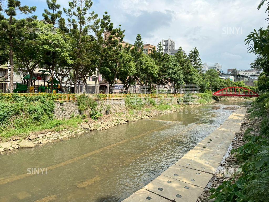 近小檜溪質感森活三房車位房屋室內格局與周邊環境