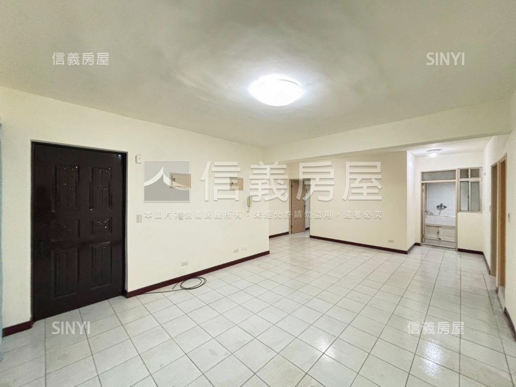 麗山學區稀有二樓房屋室內格局與周邊環境