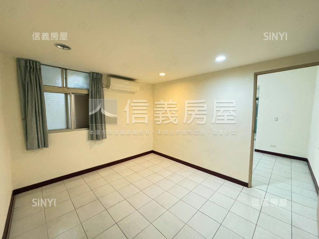 麗山學區稀有二樓房屋室內格局與周邊環境