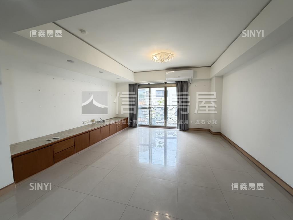 舉止不凡高蒂大廈房屋室內格局與周邊環境