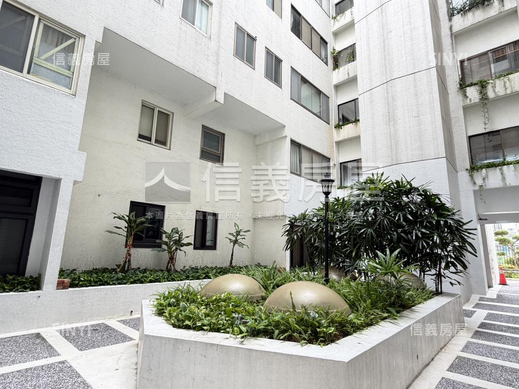 舉止不凡高蒂大廈房屋室內格局與周邊環境