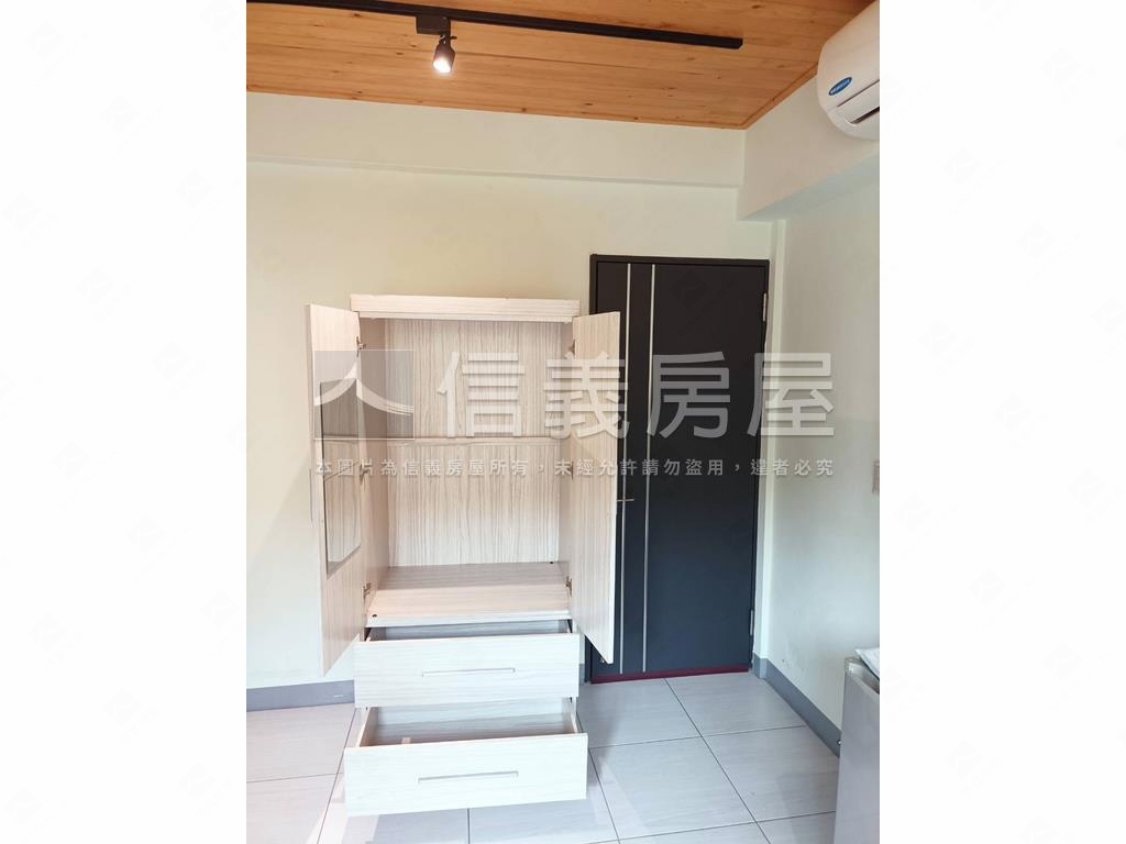 逢甲大學門口黃金透店房屋室內格局與周邊環境
