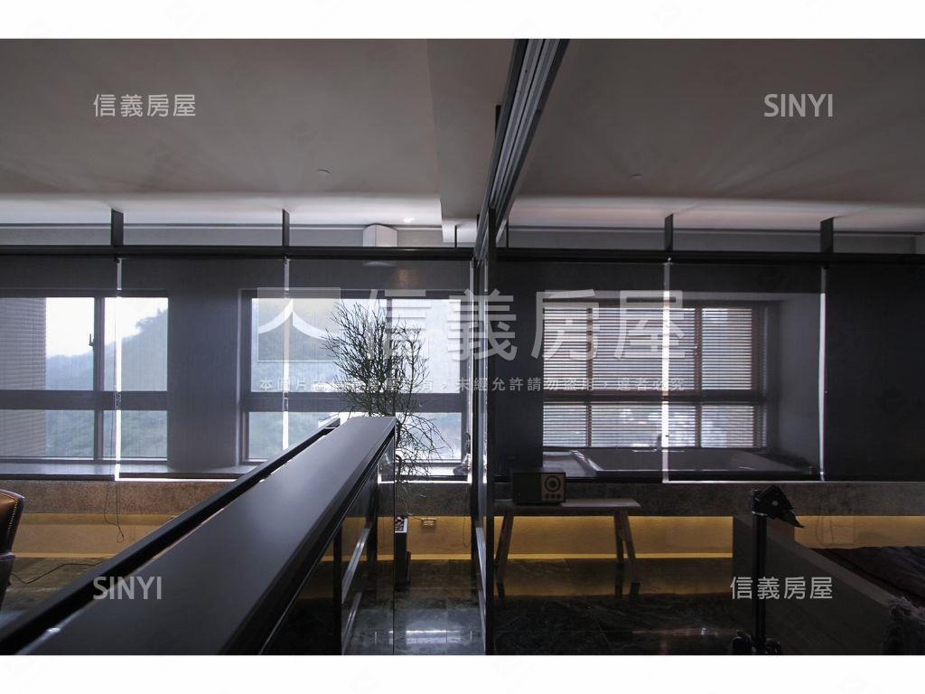 近捷運絕美山景ＴＩＤ金獎房屋室內格局與周邊環境