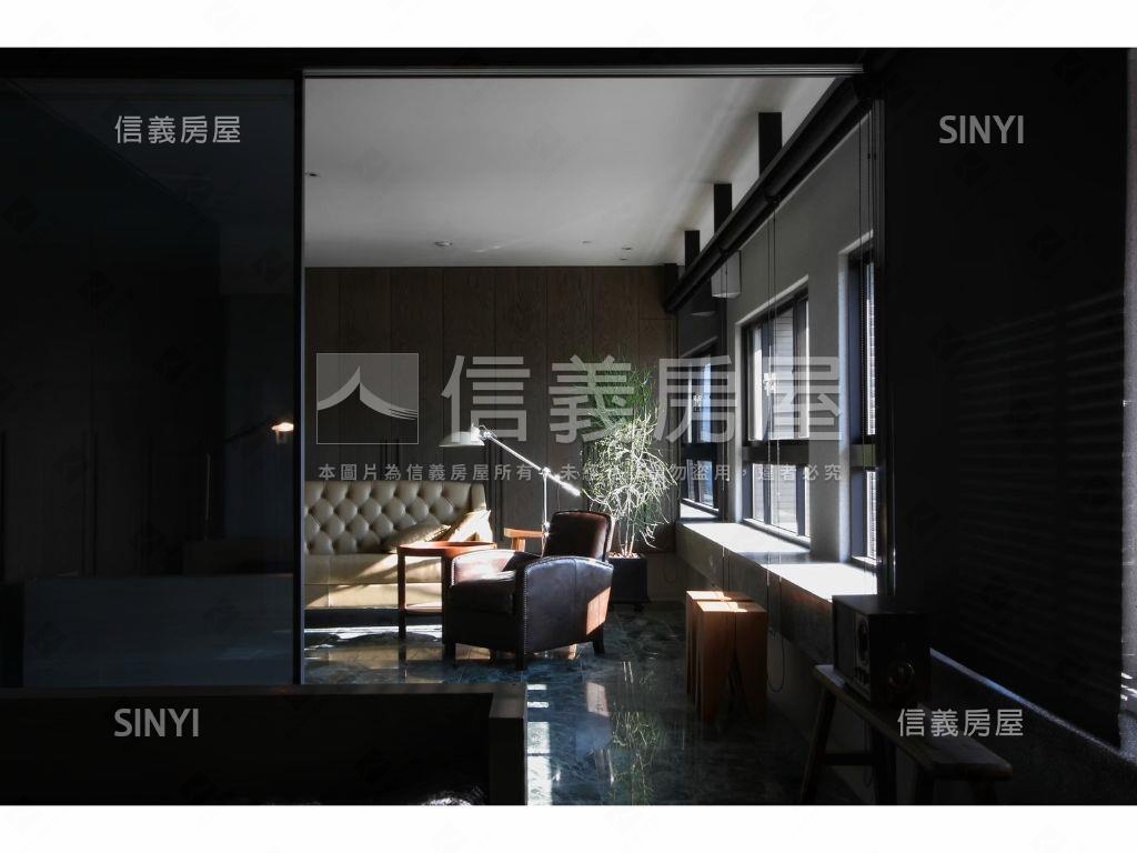 近捷運絕美山景ＴＩＤ金獎房屋室內格局與周邊環境
