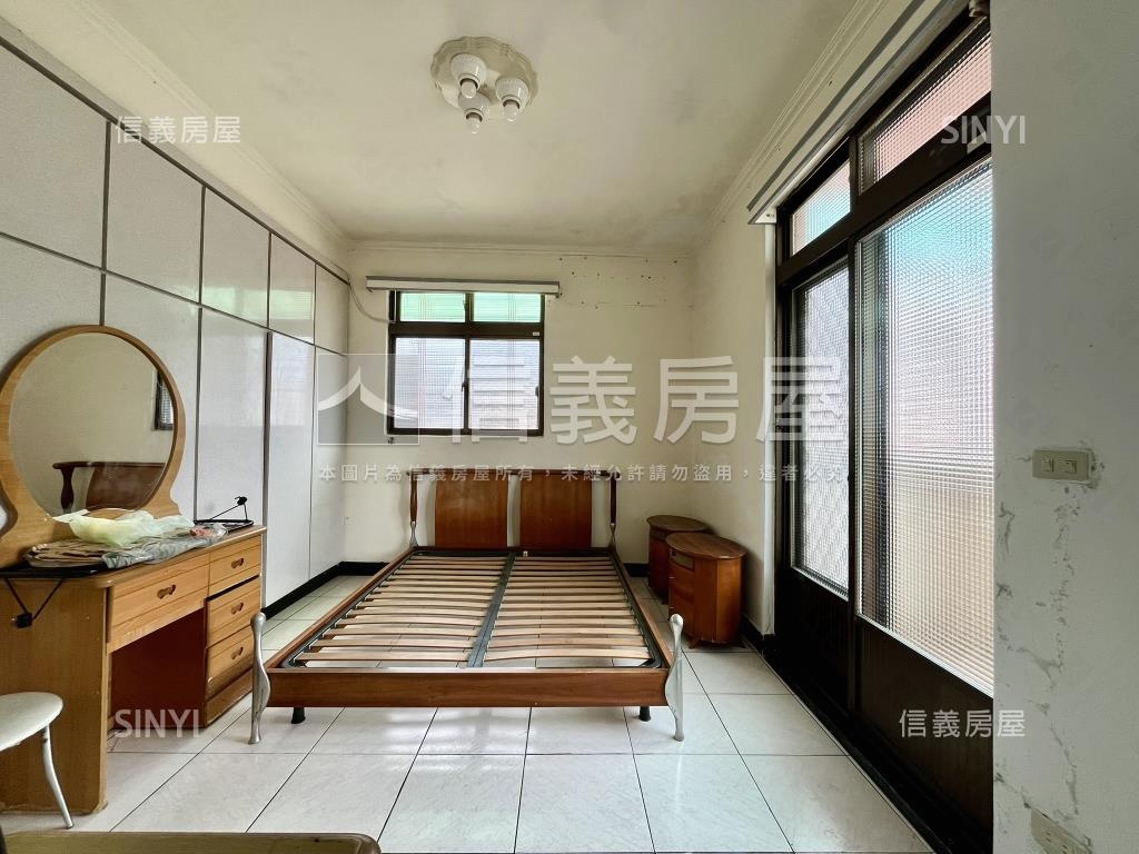國光華夏大空間房屋室內格局與周邊環境