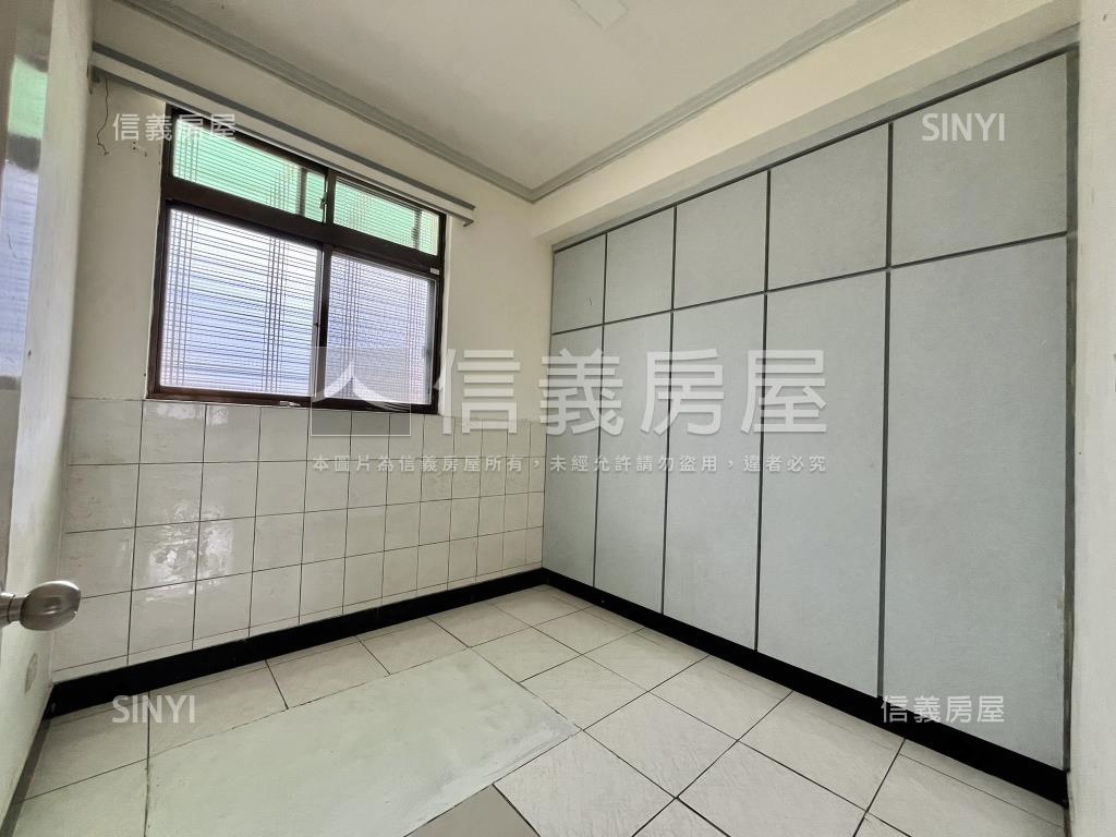 國光華夏大空間房屋室內格局與周邊環境