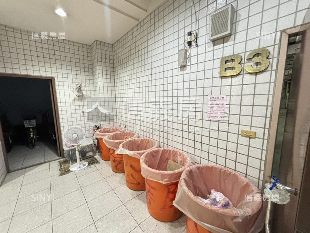 民生霸氣遼闊後棟好宅房屋室內格局與周邊環境