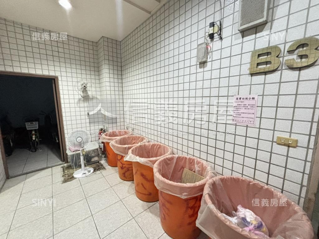 民生霸氣遼闊後棟好宅房屋室內格局與周邊環境