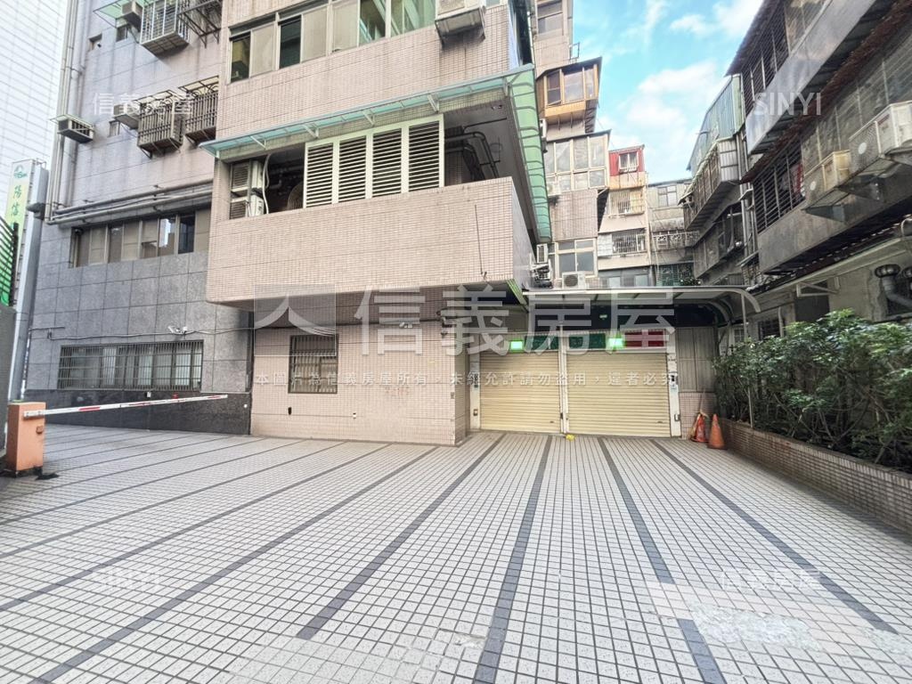 民生霸氣遼闊後棟好宅房屋室內格局與周邊環境