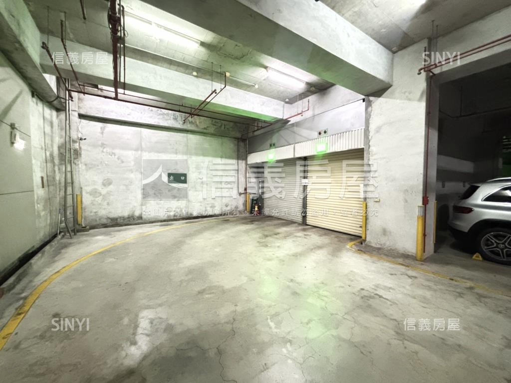 民生霸氣遼闊後棟好宅房屋室內格局與周邊環境