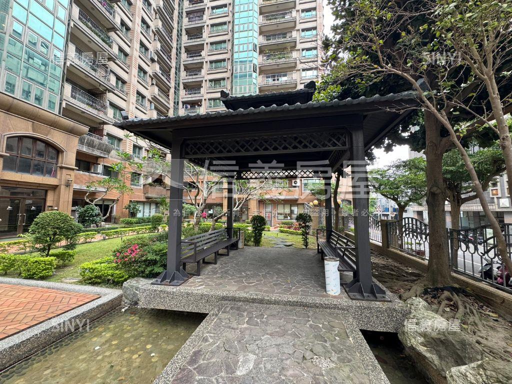 太子香格里拉通透三房車位房屋室內格局與周邊環境