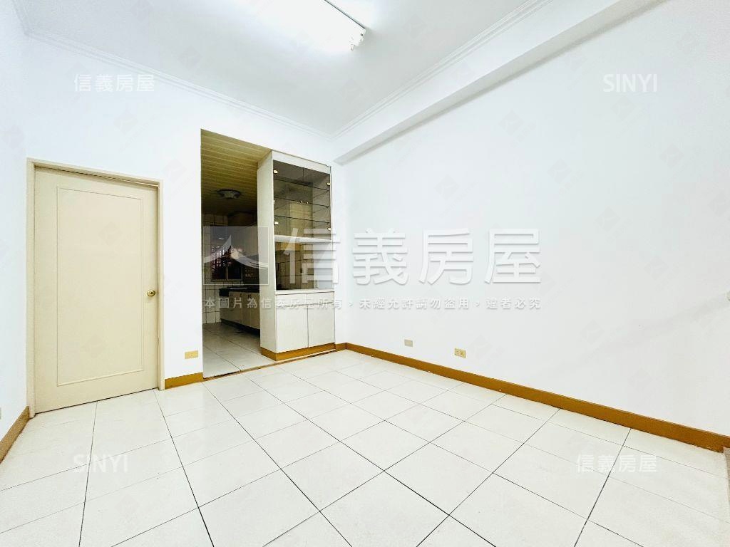 清靜隱居華廈房屋室內格局與周邊環境