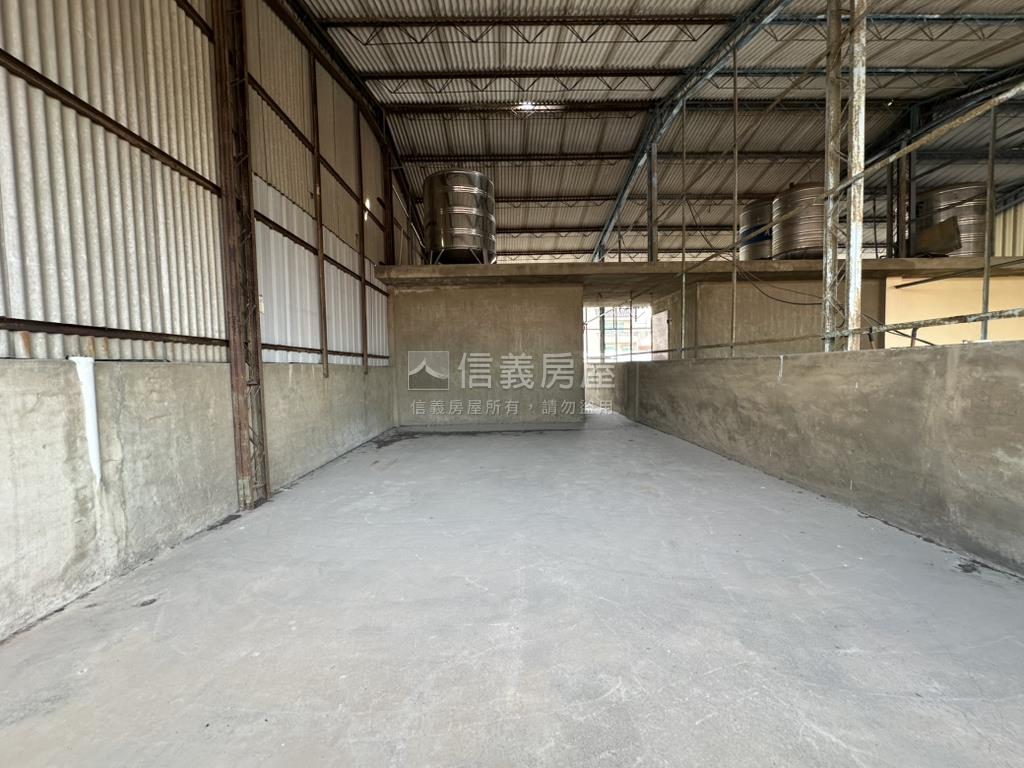 東區｜崇義市場旁採光車墅房屋室內格局與周邊環境