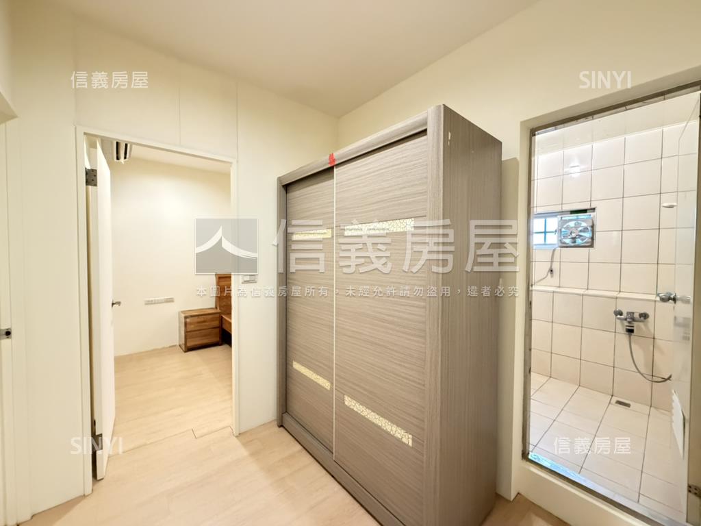 大觀園電梯三房頂樓大空間房屋室內格局與周邊環境