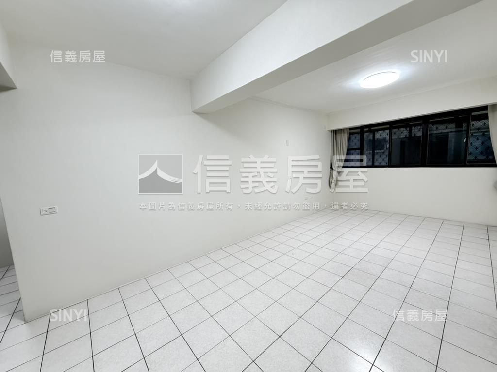 大觀園電梯三房頂樓大空間房屋室內格局與周邊環境