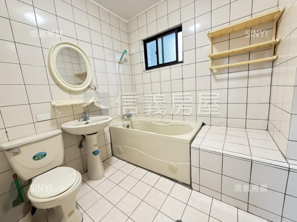 大觀園電梯三房頂樓大空間房屋室內格局與周邊環境