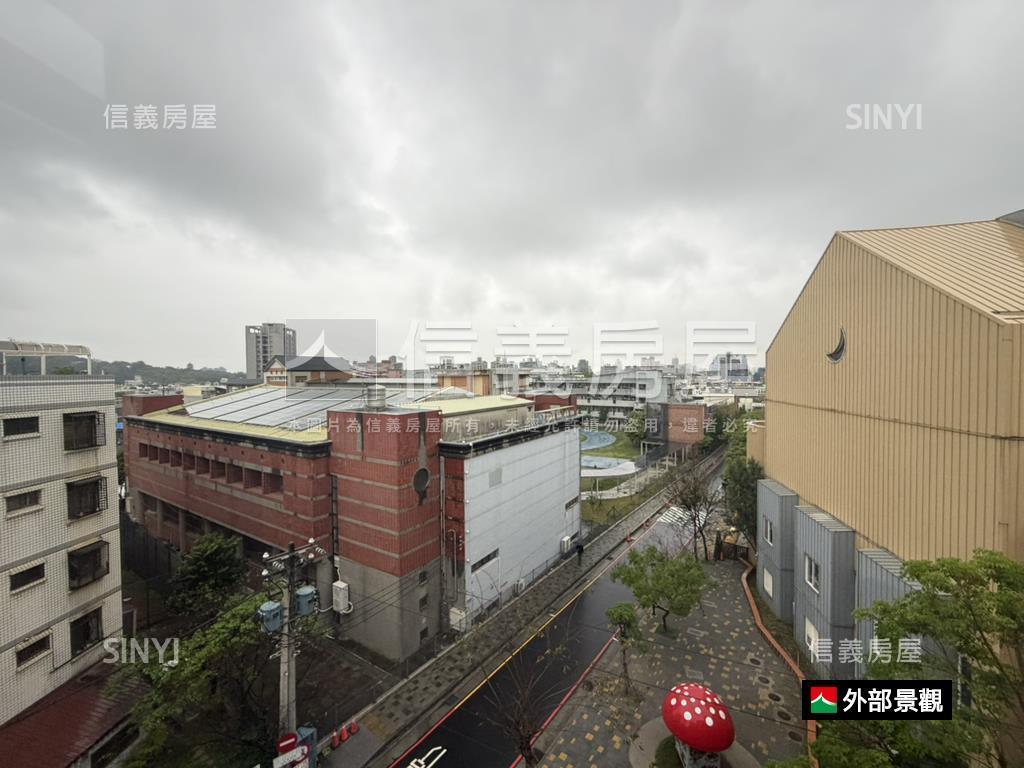 大觀園電梯三房頂樓大空間房屋室內格局與周邊環境