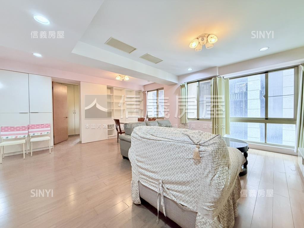 上城近捷運裝潢美宅房屋室內格局與周邊環境