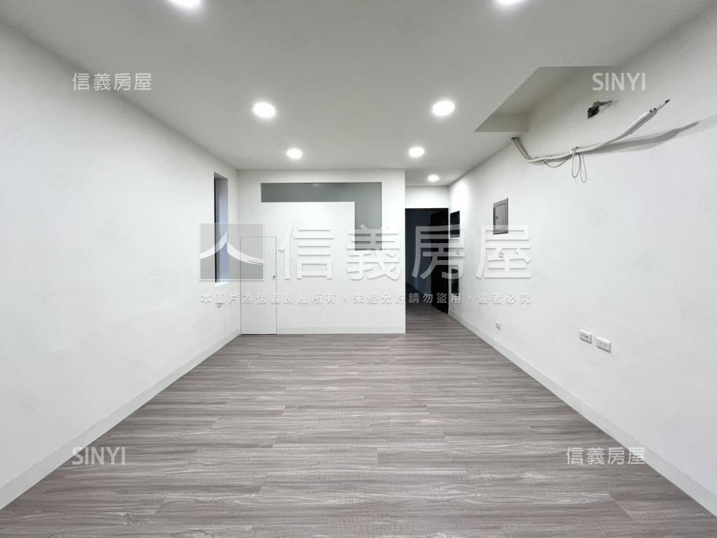 東區角窗整新優質店面房屋室內格局與周邊環境