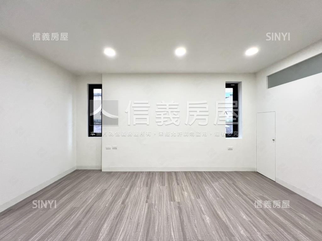 東區角窗整新優質店面房屋室內格局與周邊環境
