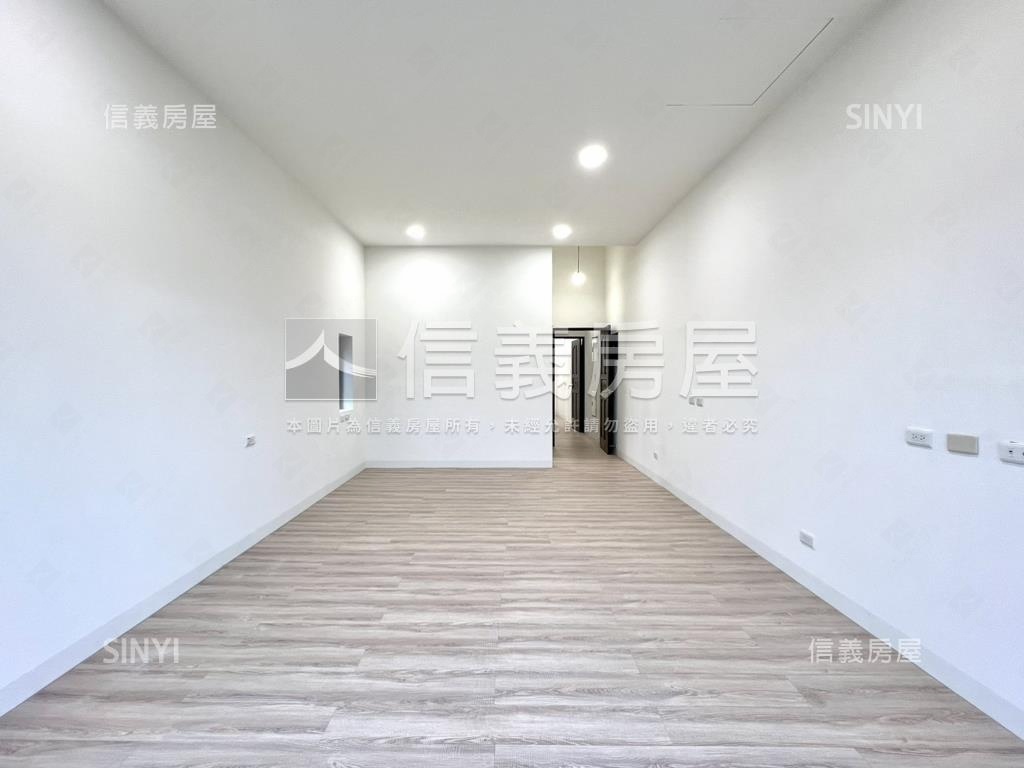 東區角窗整新優質店面房屋室內格局與周邊環境