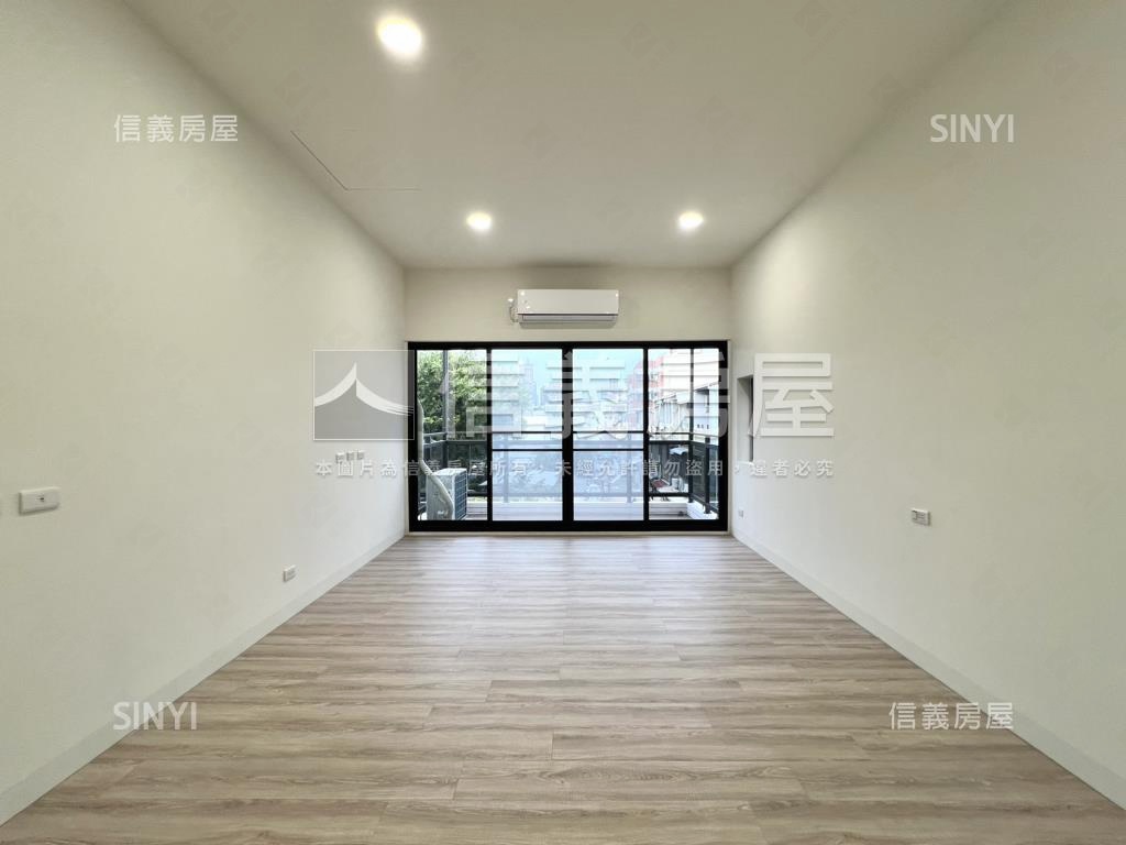 東區角窗整新優質店面房屋室內格局與周邊環境