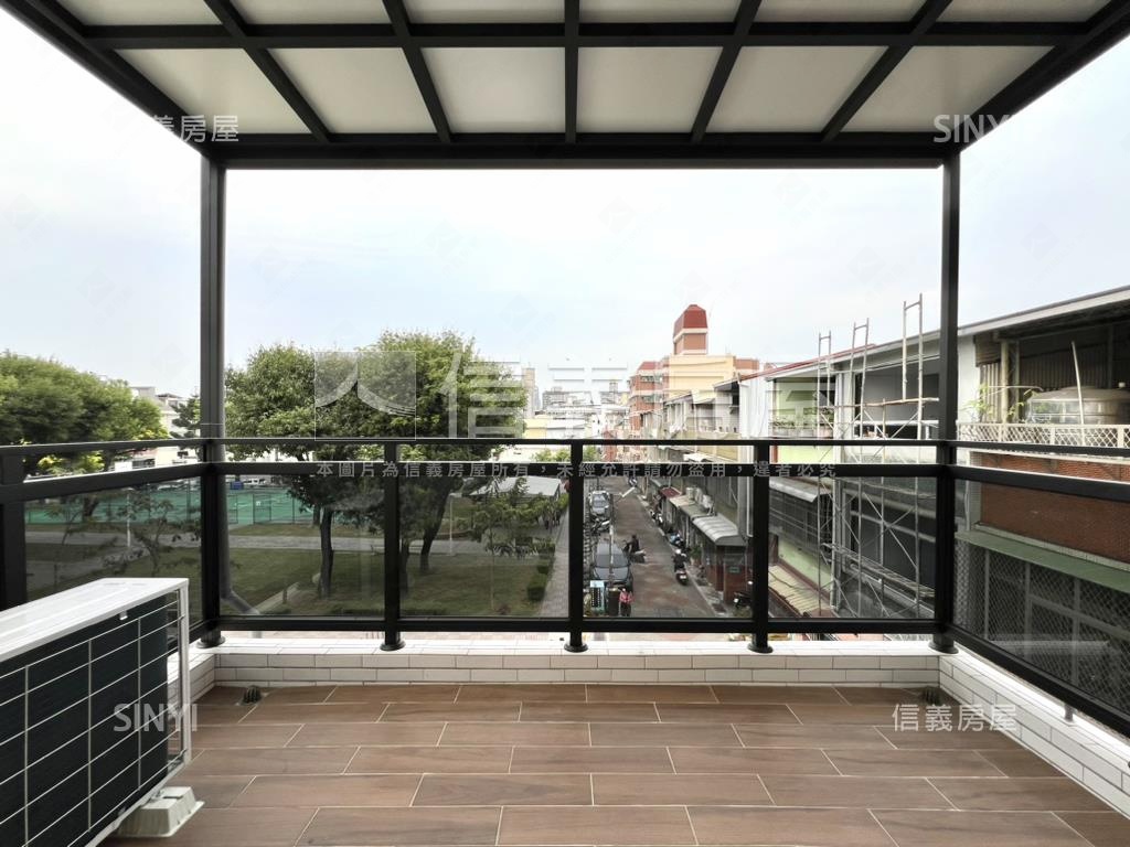 東區角窗整新優質店面房屋室內格局與周邊環境