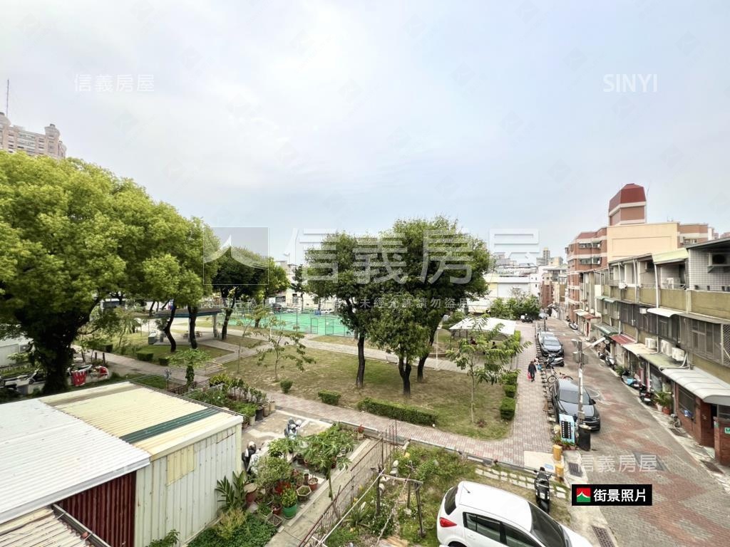 東區角窗整新優質店面房屋室內格局與周邊環境