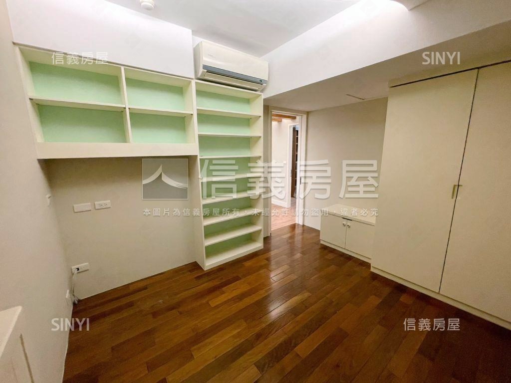 重陽富貴雅緻三房坡平車位房屋室內格局與周邊環境