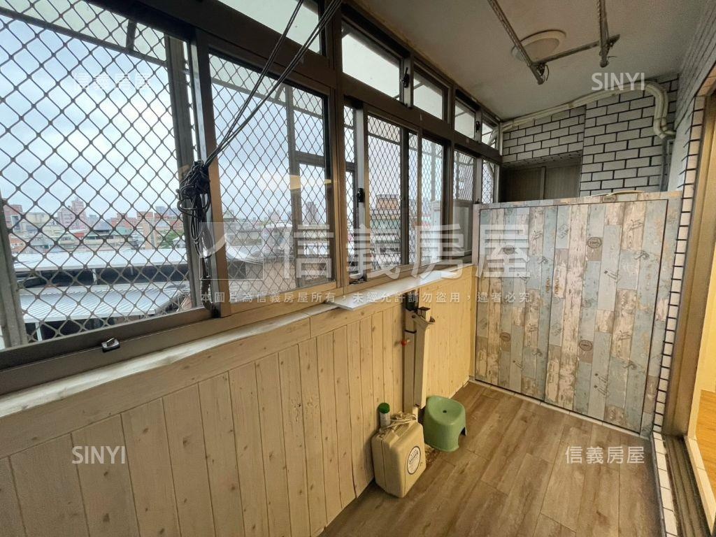 重陽富貴雅緻三房坡平車位房屋室內格局與周邊環境