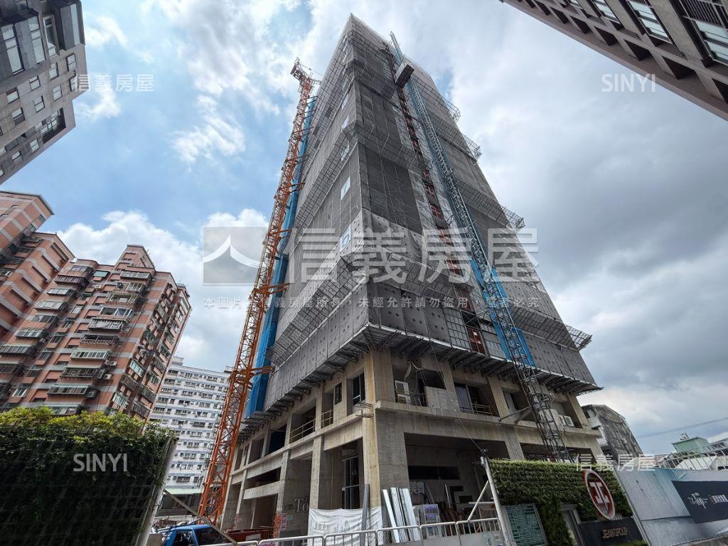 預售）新美齊河景次頂樓房屋室內格局與周邊環境