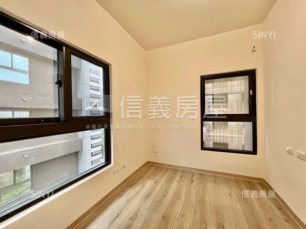 副都心全新交屋雙橡園三房房屋室內格局與周邊環境