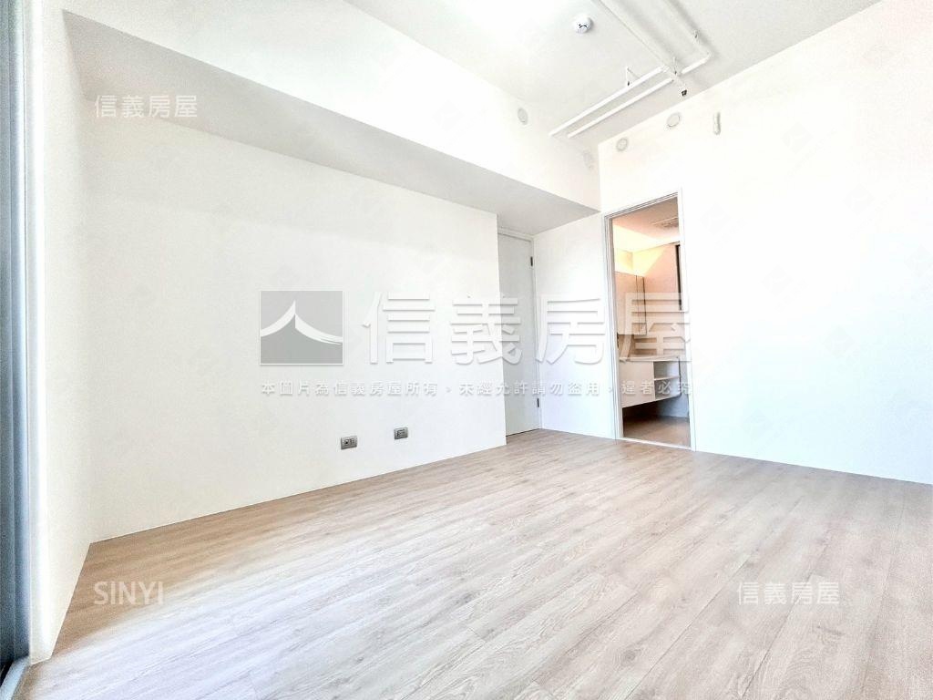 理仁柏舍信義獨賣１８Ｄ房屋室內格局與周邊環境