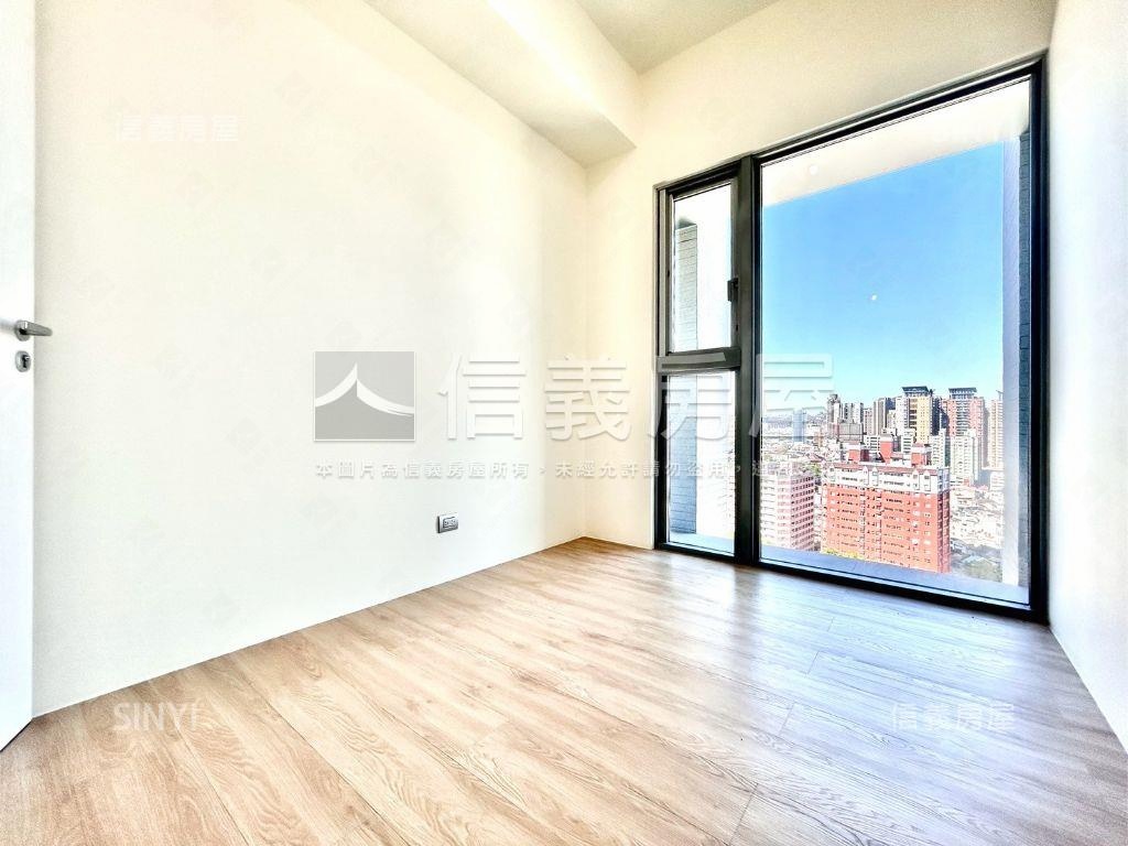 理仁柏舍信義獨賣１８Ｄ房屋室內格局與周邊環境