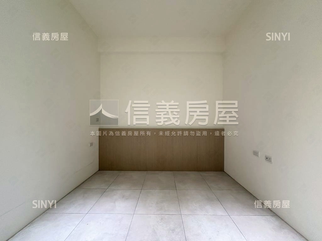 ＬＭ｜正路面寬輕奢別墅房屋室內格局與周邊環境