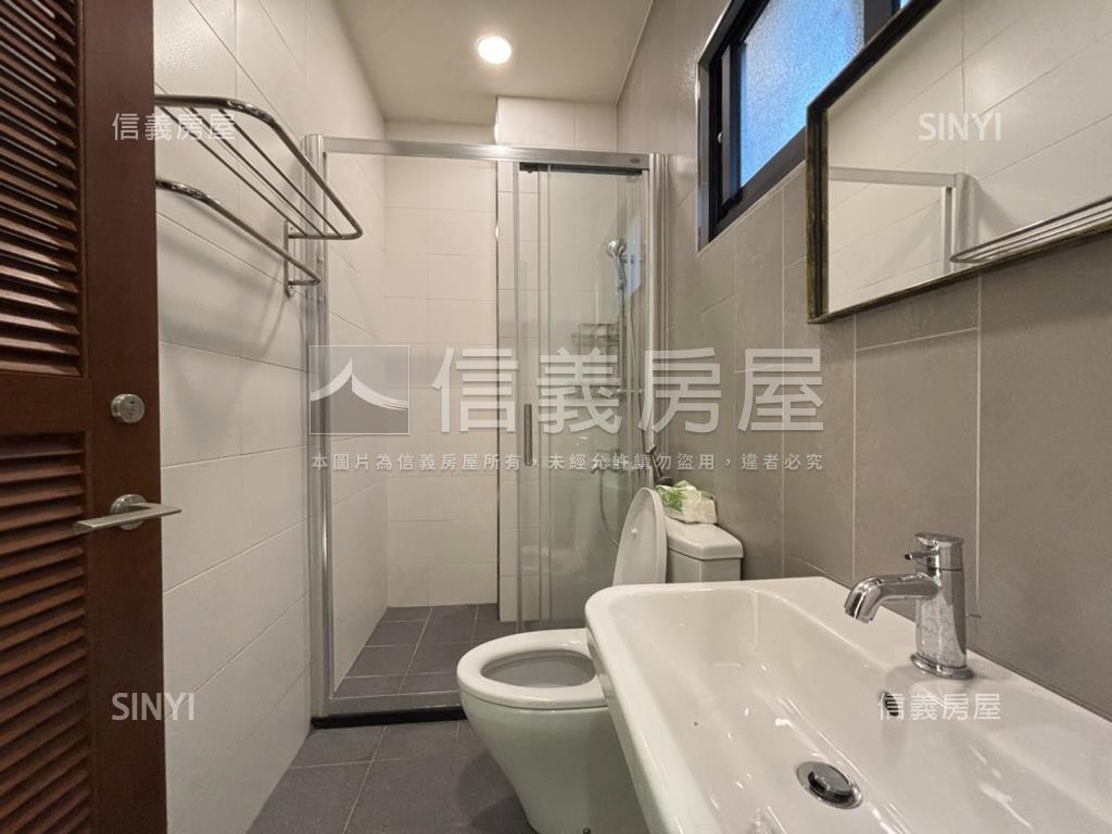 ＬＭ｜正路面寬輕奢別墅房屋室內格局與周邊環境