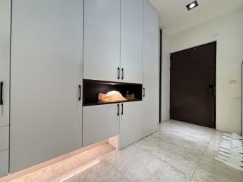 ＬＭ｜正路面寬輕奢別墅